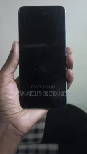 Itel S18 64 GB Blue