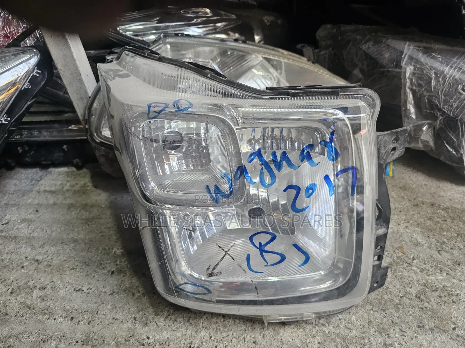 Wagon R Headlight
