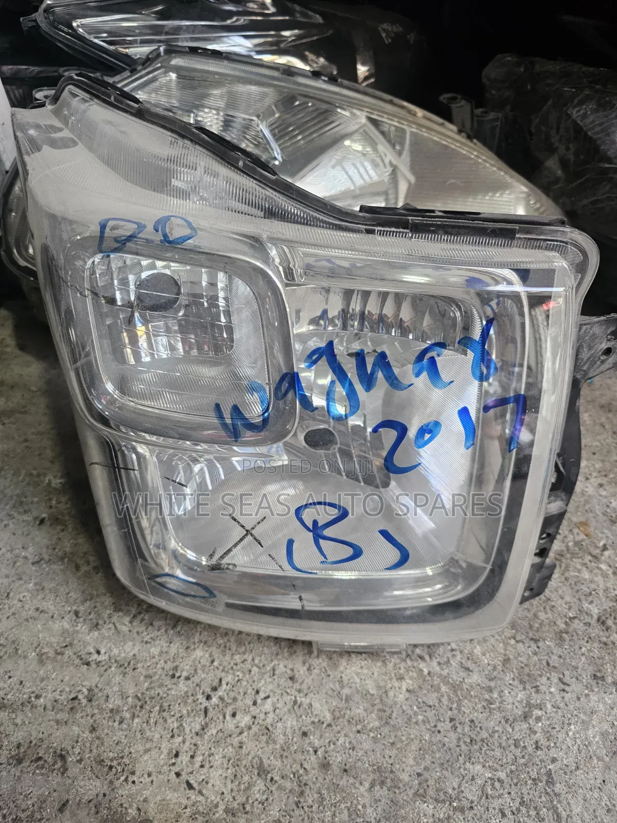 Wagon R Headlight