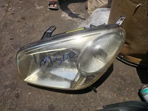 Rav 4 2005 Zenon Headlight