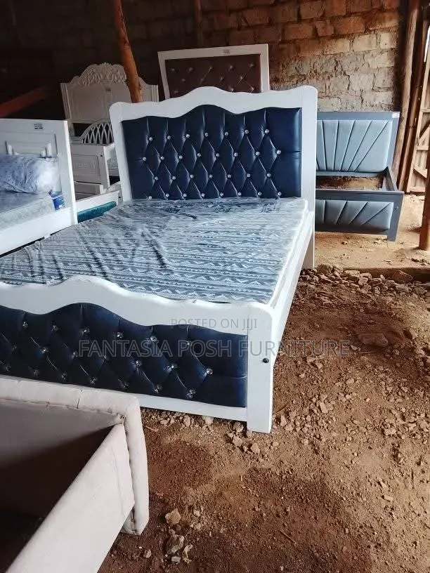Mocket Blue Bed Size 4 by 6