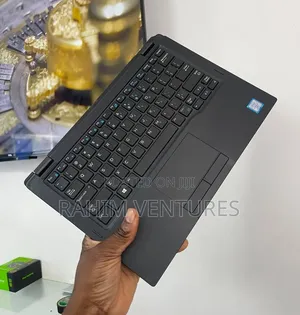 Laptop Dell Latitude 7390 2-in-1 8GB Intel Core i5 SSD 256GB