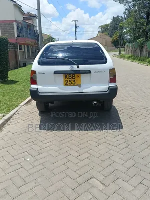 Toyota Corolla 1999 White