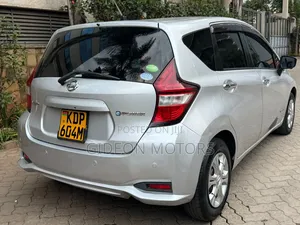 Nissan Note 2017 Silver