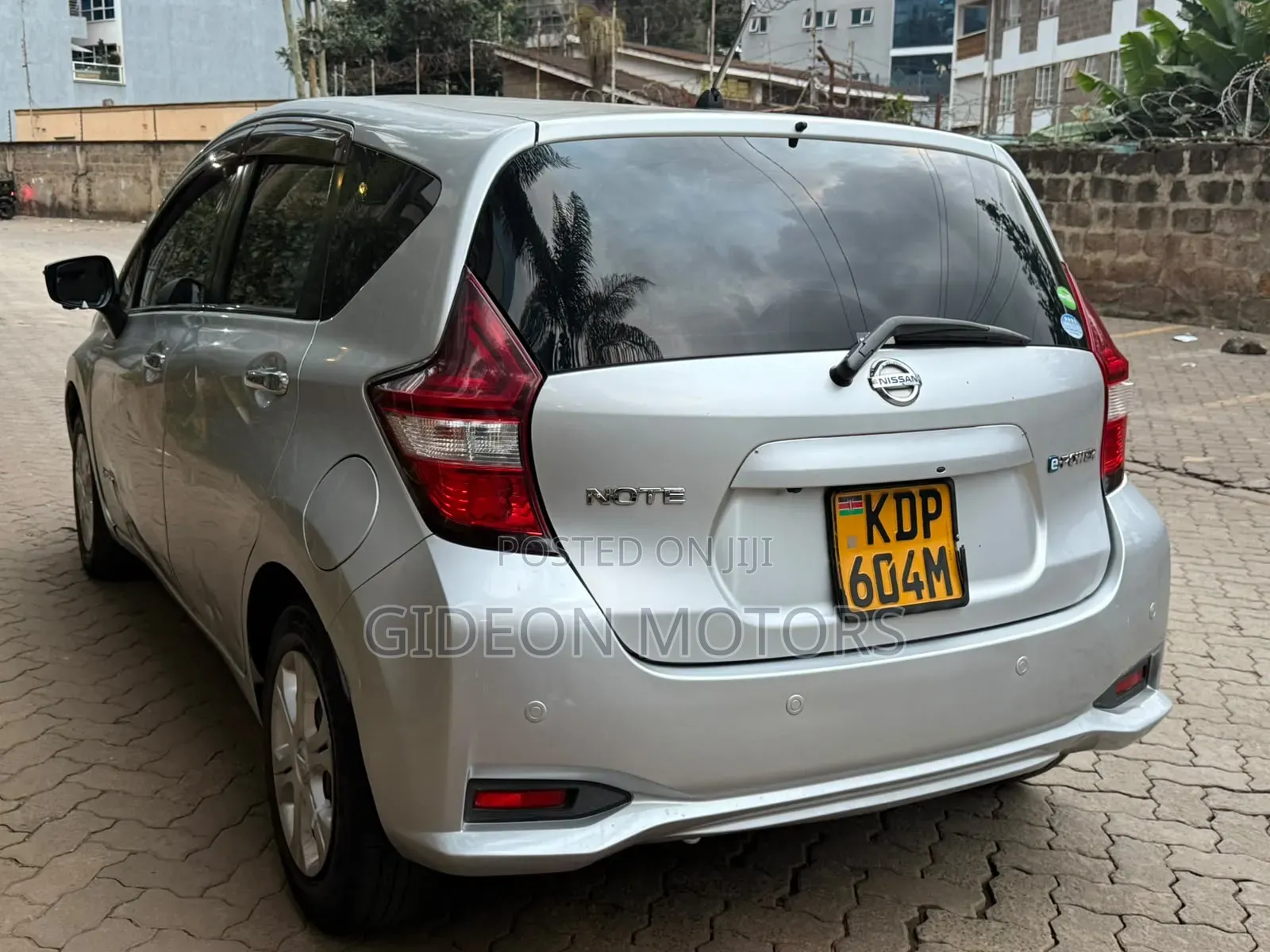 Nissan Note 2017 Silver