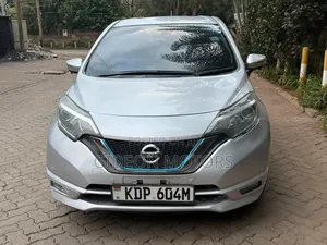 Nissan Note 2017 Silver