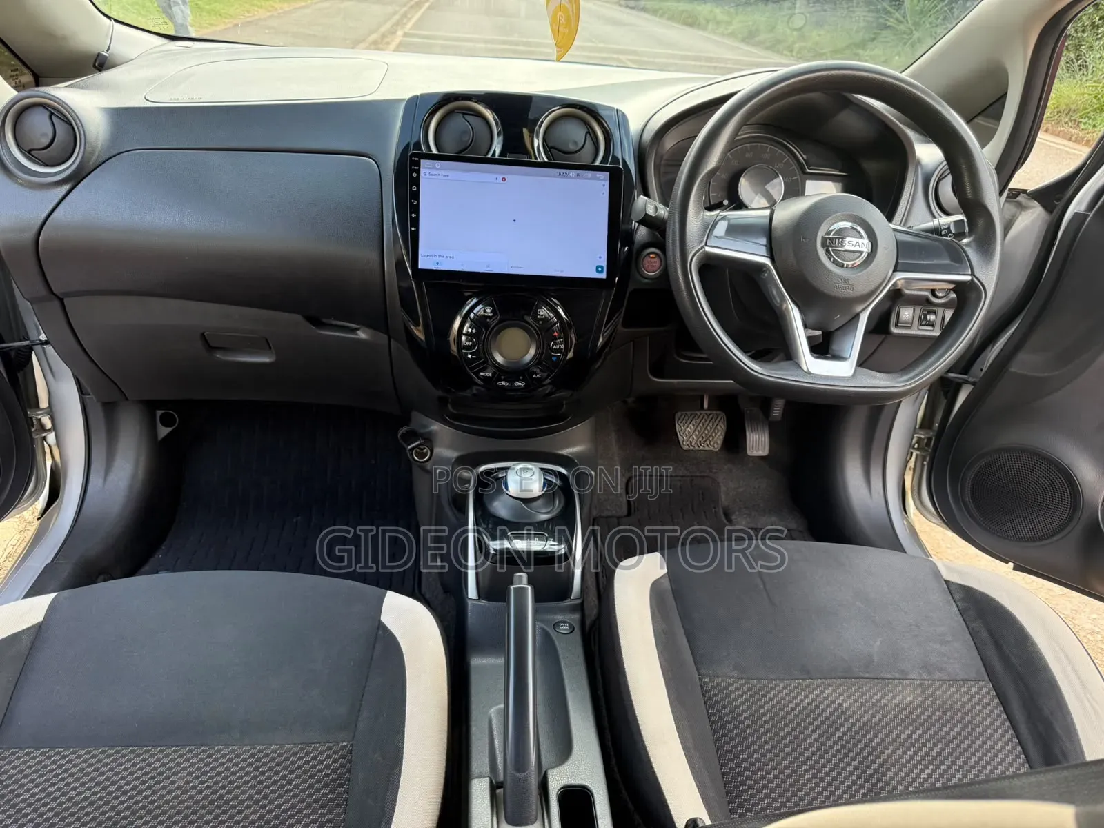Nissan Note 2017 Silver