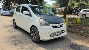 Daihatsu Mira 2014 White