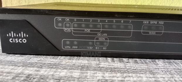 Cisco 800 Series Model 891f - thumbnail 3