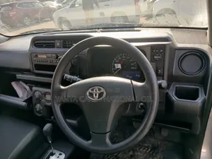 Toyota Probox 2020 Silver