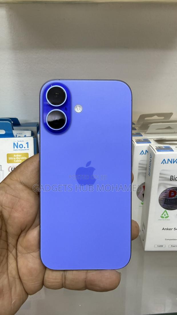 Apple iPhone 16 256 GB Blue - main view