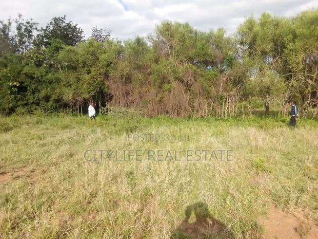 Mai Mahiu, 10 Acres Ideal for Commercial or Residential Use
