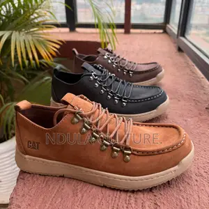 Cat Urban Trek Casual Shoes