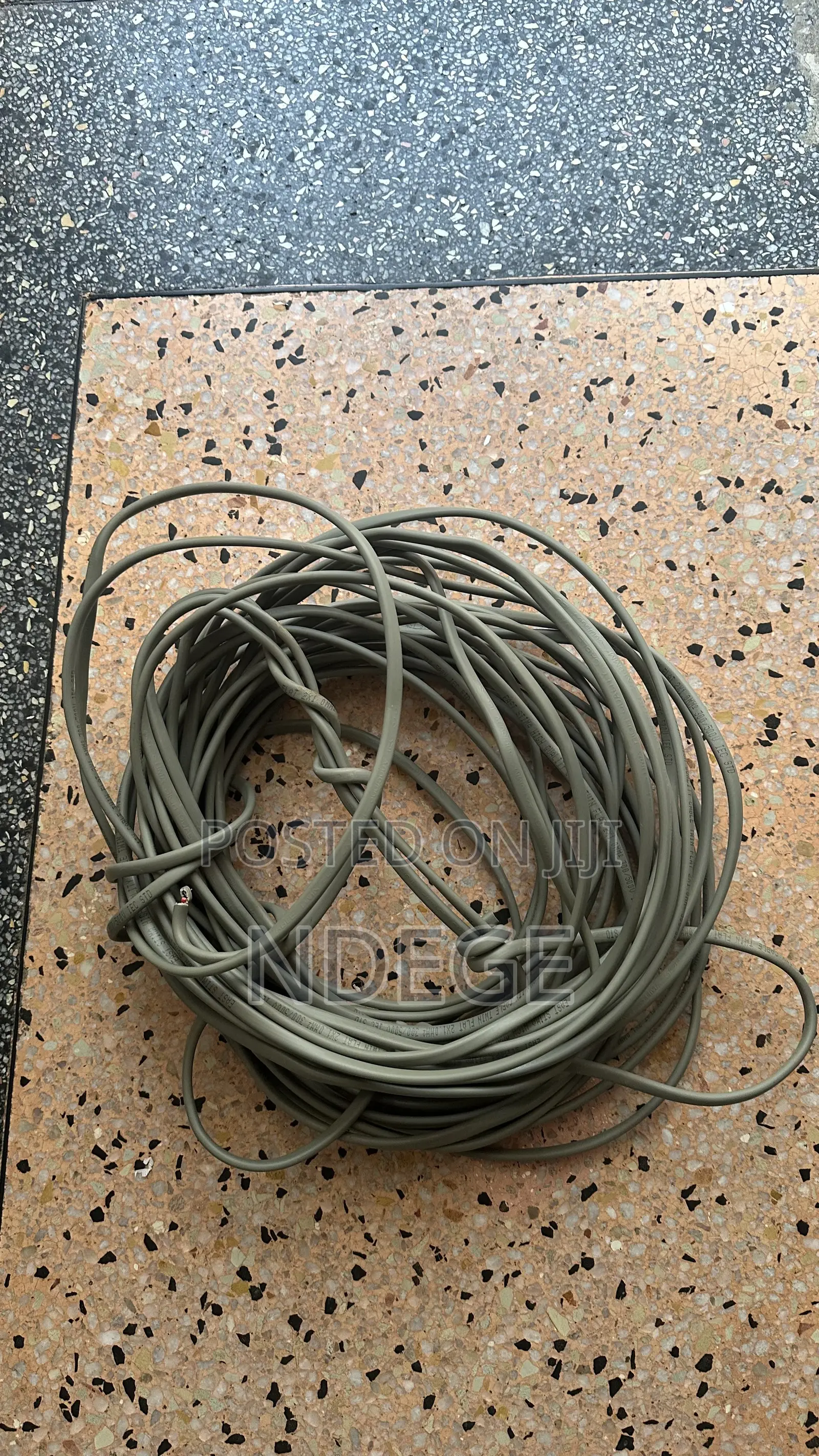 20m Twin Flat Electrical Cable 2 × 1.0mm2 – Good Condition
