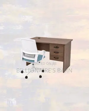 Practical 1m Desk White Mid-Back Ergonomic Mesh Chair for Daily Tasks