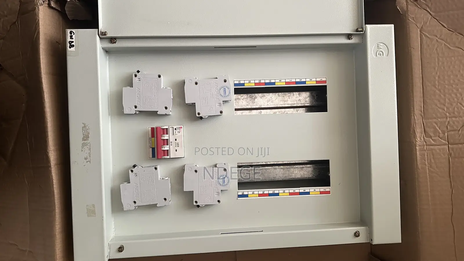 18-way Metal Distribution Board (Db Board) With Main Isolator Mcbs