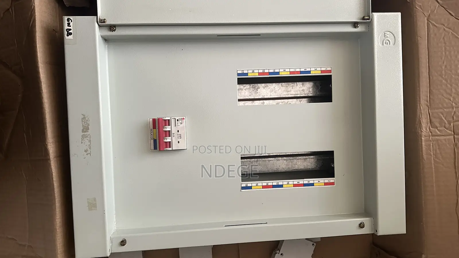 18-way Metal Distribution Board (Db Board) With Main Isolator Mcbs