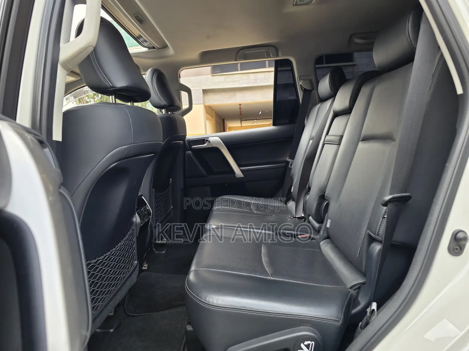 Toyota Land Cruiser Prado 2.8 2019 White