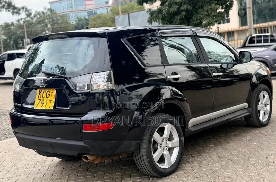 Mitsubishi Outlander 2009 Black