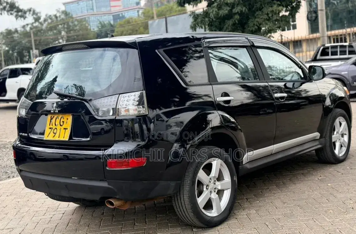 Mitsubishi Outlander 2009 Black
