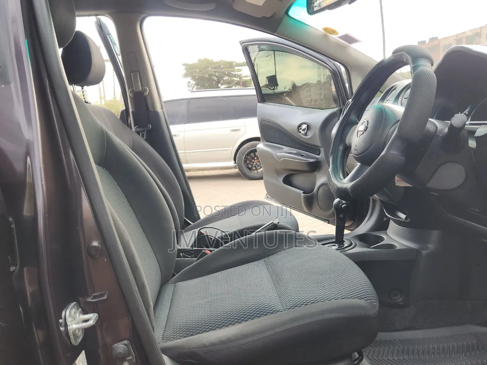 Nissan Note 2014 Burgundy