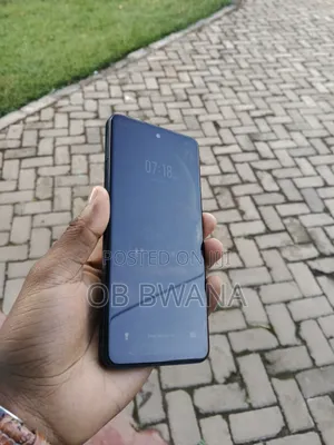 Infinix Smart 8 64 GB Blue