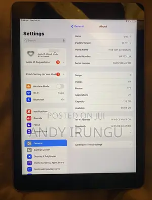 Apple iPad 9.7 128 GB Gray