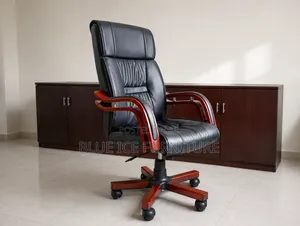 Director's Office Chair - Premium With Leather Finish