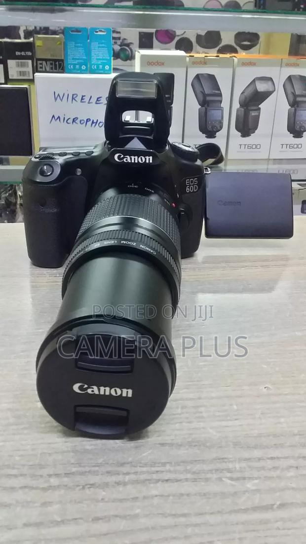 Canon 60d With 75-300mm Zoom Lens