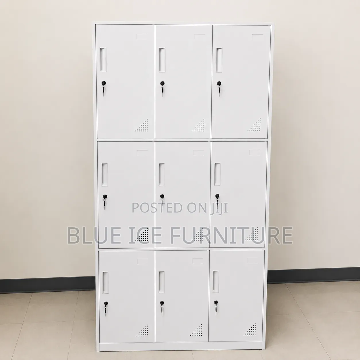 Heavy Duty 9 Door Storing Cabinet With Door Locks