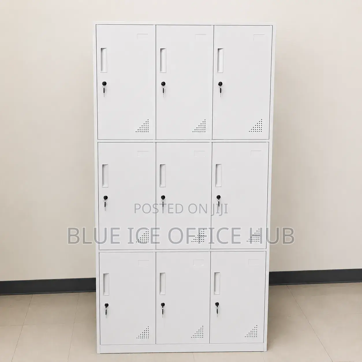Heavy Duty 9 Door Storing Cabinet With Door Locks