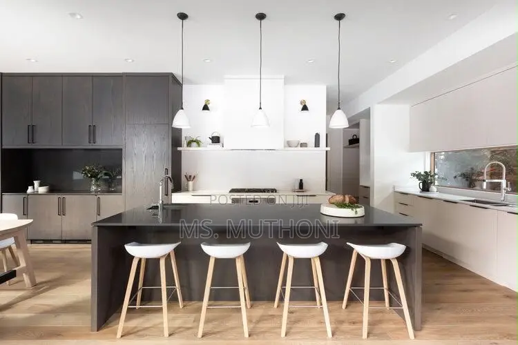 Minimalist Contour Scoop Bar Stools