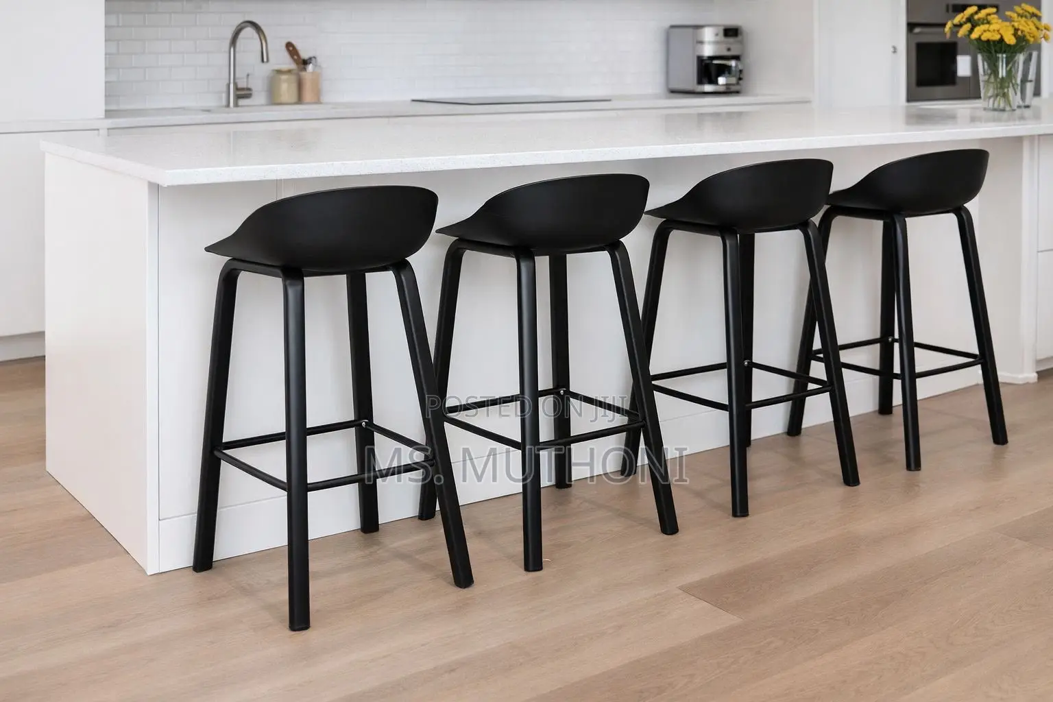 Minimalist Contour Scoop Bar Stools