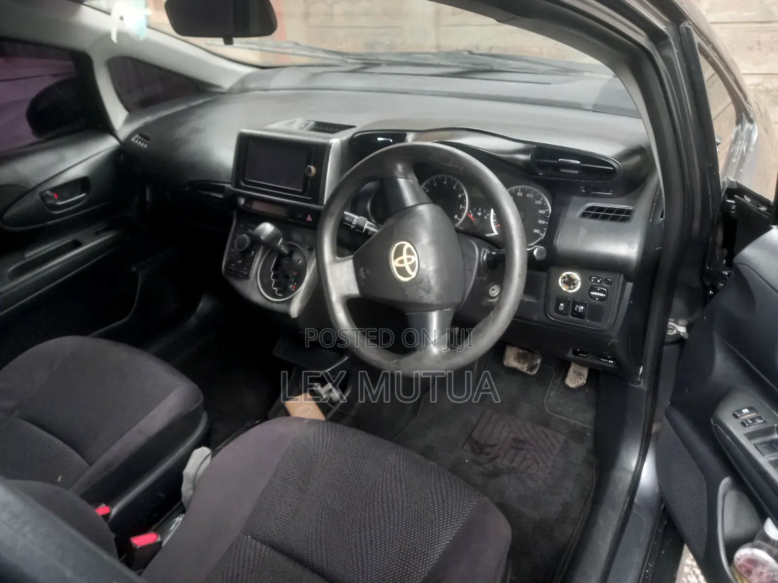 Toyota Wish 2013 Gray