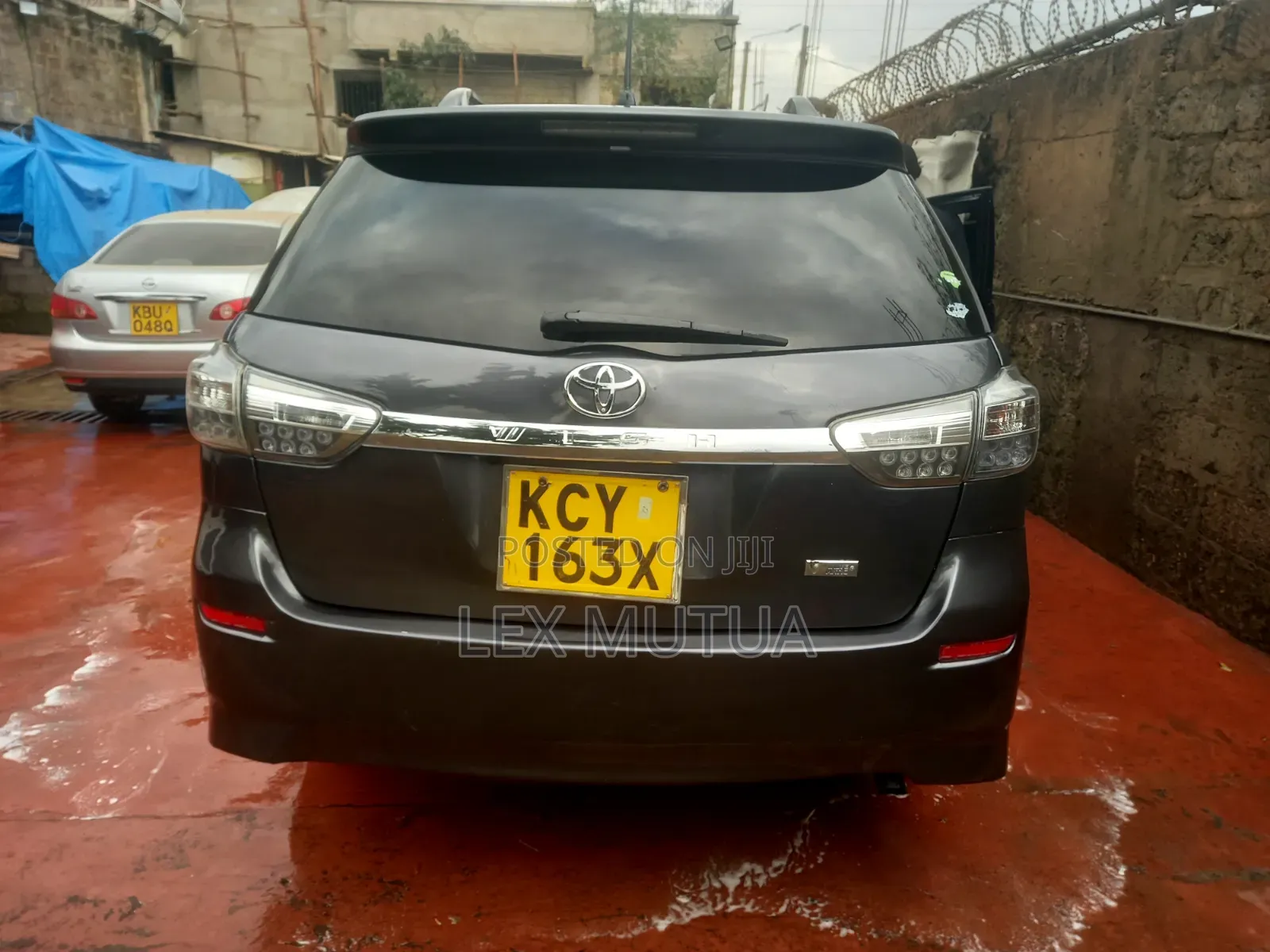 Toyota Wish 2013 Gray