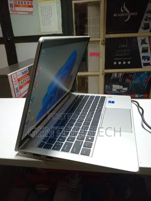 Laptop HP ProBook 440 G10 16GB Intel Core i7 HDD 512GB