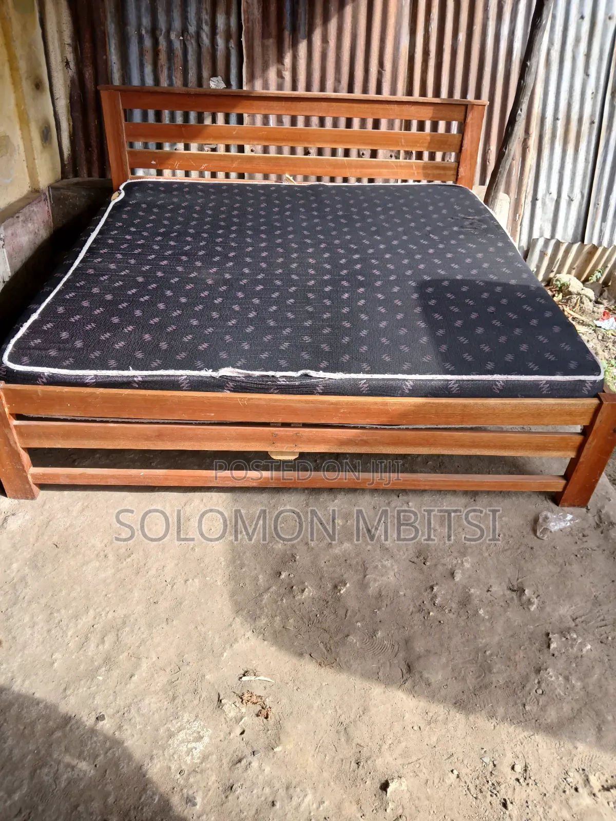 6×6 Bed and Mattress