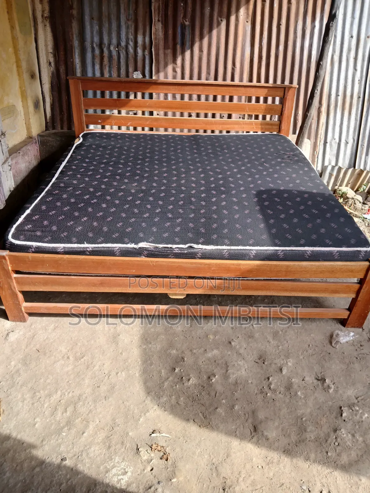 6×6 Bed and Mattress