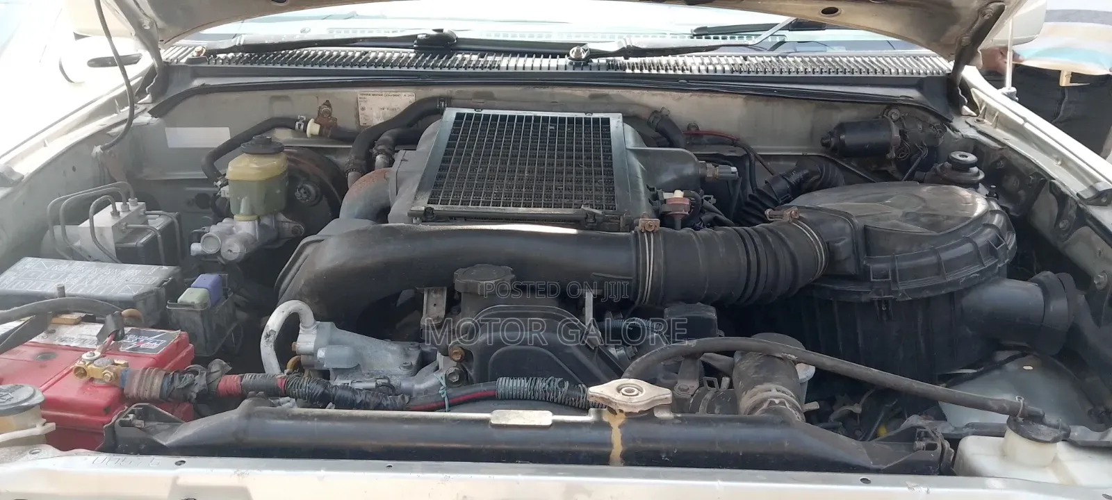 Toyota Hilux Surf 1999 Silver