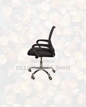 Practical Secretarial Mesh Office Chair Design for Small Office Layout
