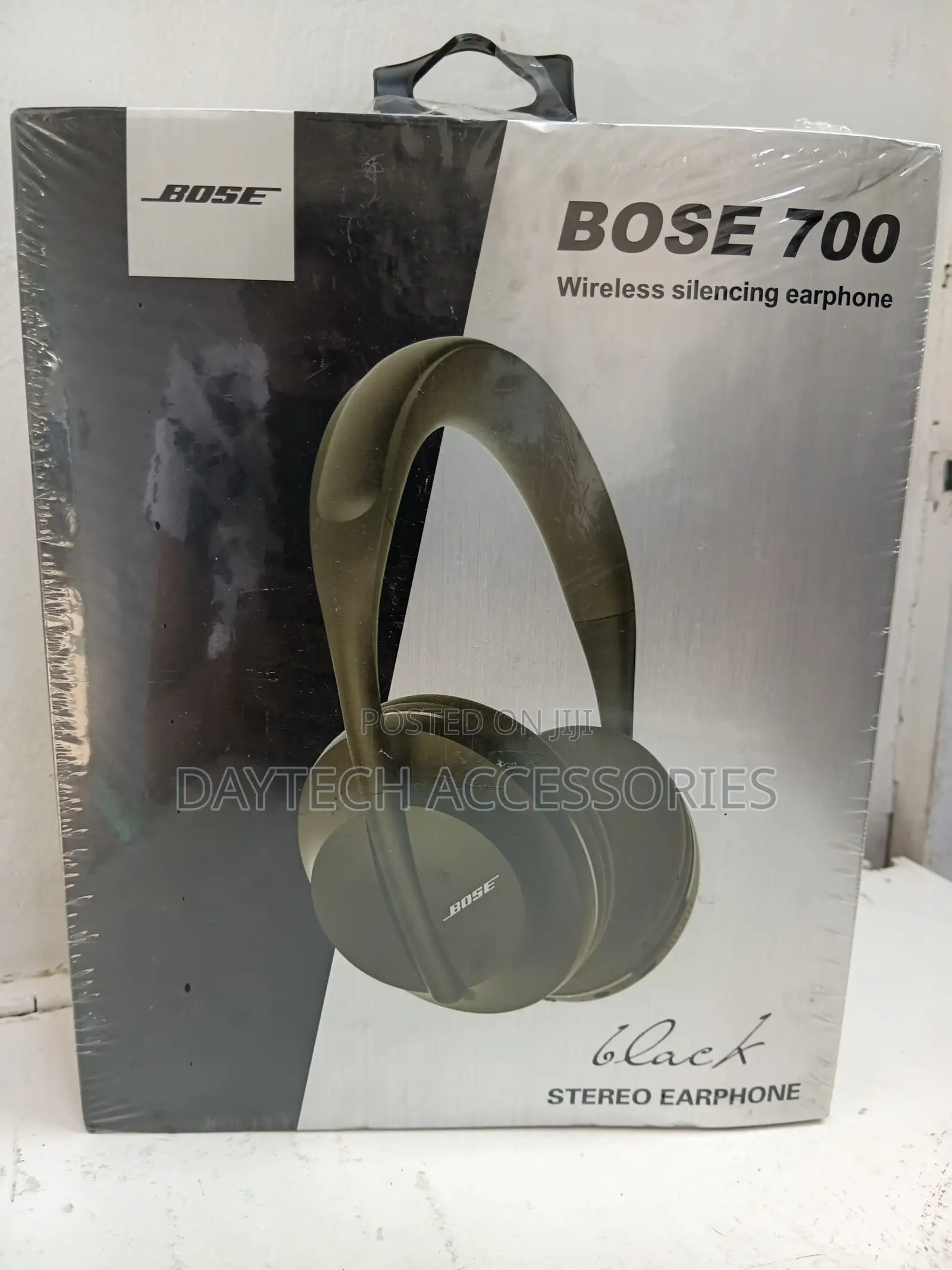 Bose Noise Cancelling Headphones 700