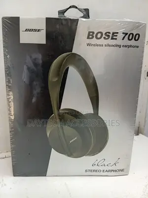 Bose Noise Cancelling Headphones 700