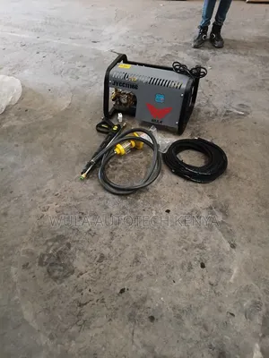 Professional Cleaning Solution Heavy Duty 3phase Carwash Machine Wula
