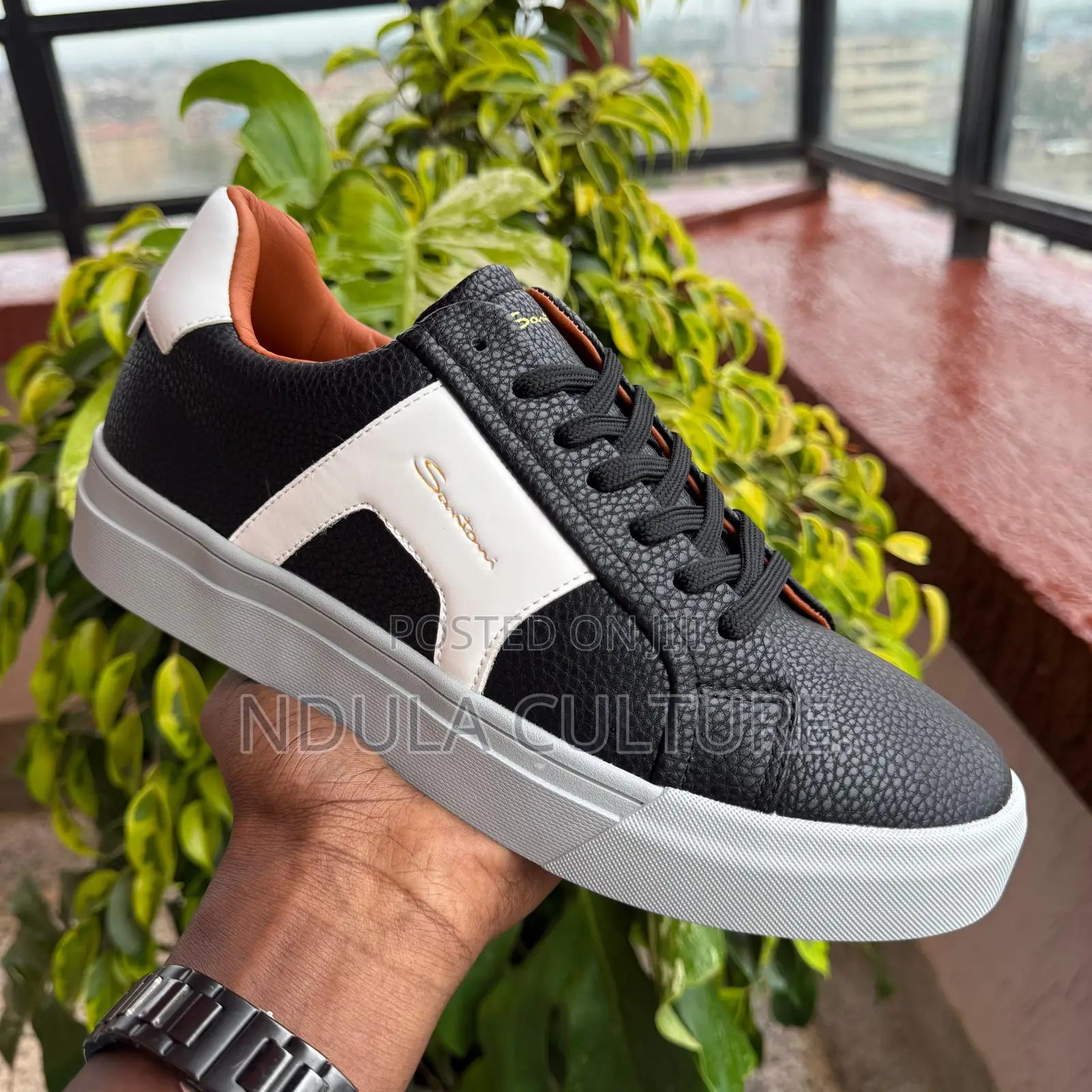 Santoni Pebbled Leather Smart Casuals
