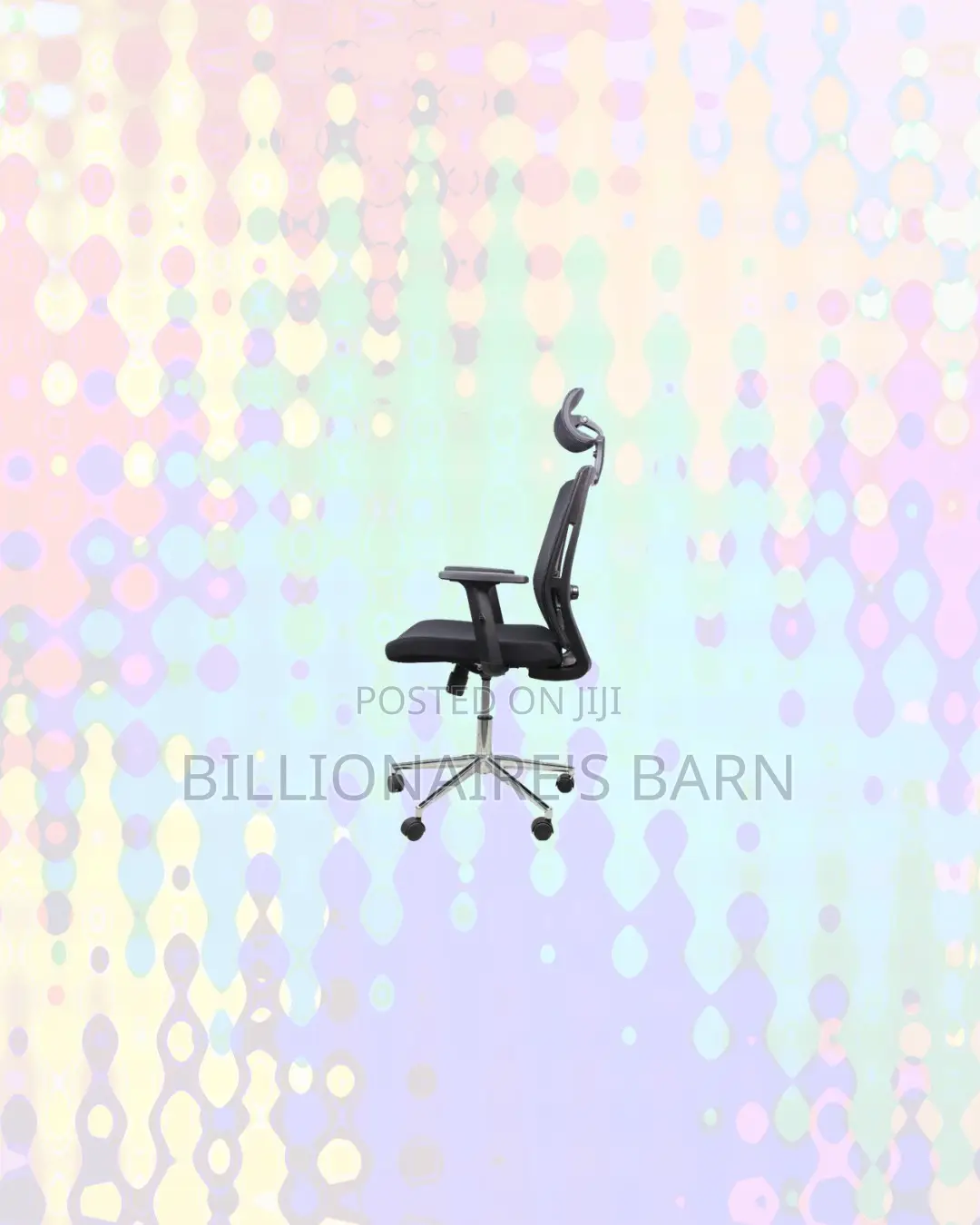 Black Mesh Office Chair With Headrest for Executive Office Style
