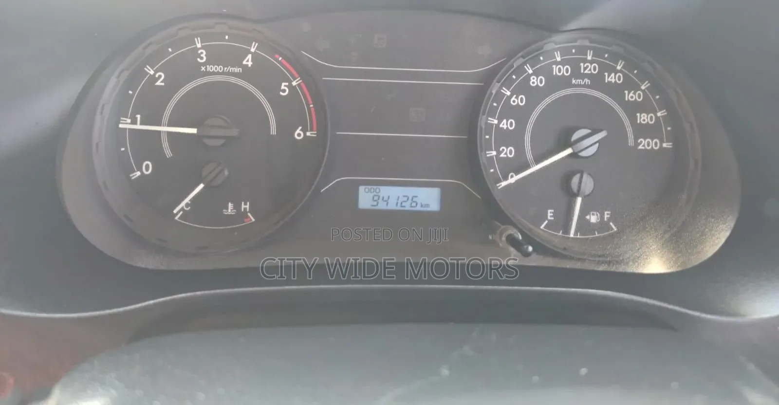 Toyota Hilux 2019 White