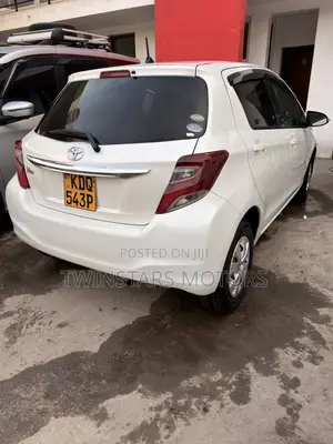 Toyota Vitz 1.3 FWD 5dr 2017 White