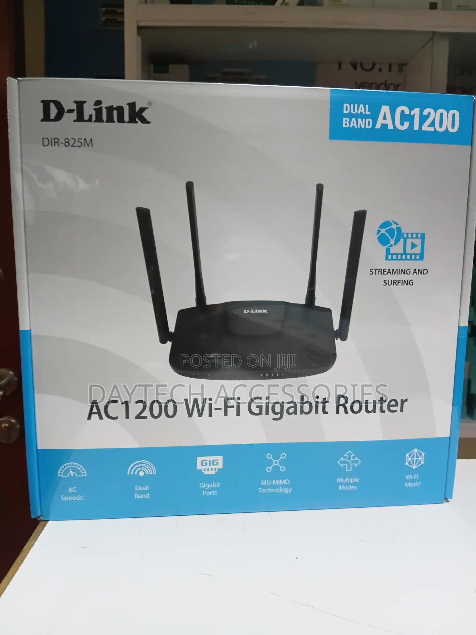 This Is a D-Link Dir-825m Dual-Band Ac1200 Gigabit Router.
