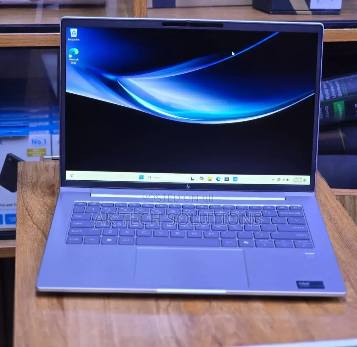 Laptop HP EliteBook 640 G11 16GB Intel Core Ultra 5 SSD 512GB