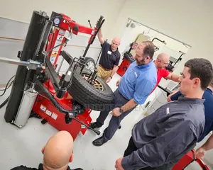 Heavy Duty Pneumatic Assist Arm Tyre Changer STC-768r Sunshine